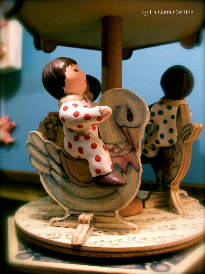 02-carillon-giostra-legno-per-bambini-da-collezione-bimbetto